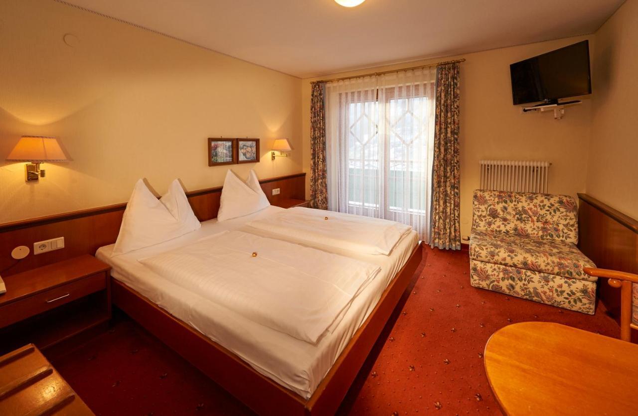 Wohlfuehlresort Und Feriengut Martinerhof Санкт-Мартин-ам-Тенненгебирге Экстерьер фото